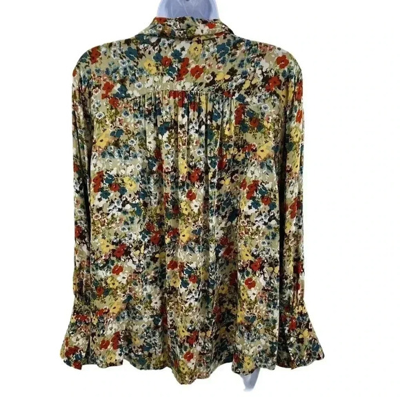 J Jill Women M Wheat Button Down Floral Blouse Fabric Buttons Bell Sleeve Career - Picture 2 of 16